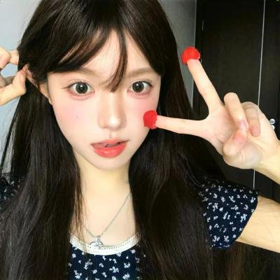 小河亲过我的脸
